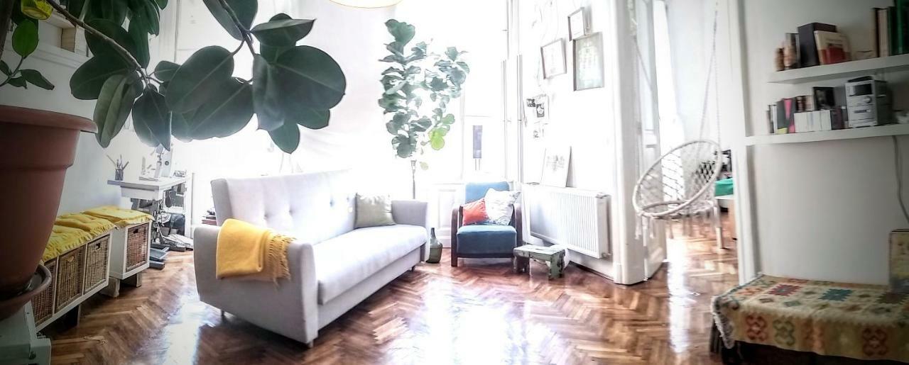 Jolie Apartment In Historical Center Budapest Esterno foto